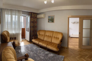 Сниму квартиру в Киеве долгосрочно