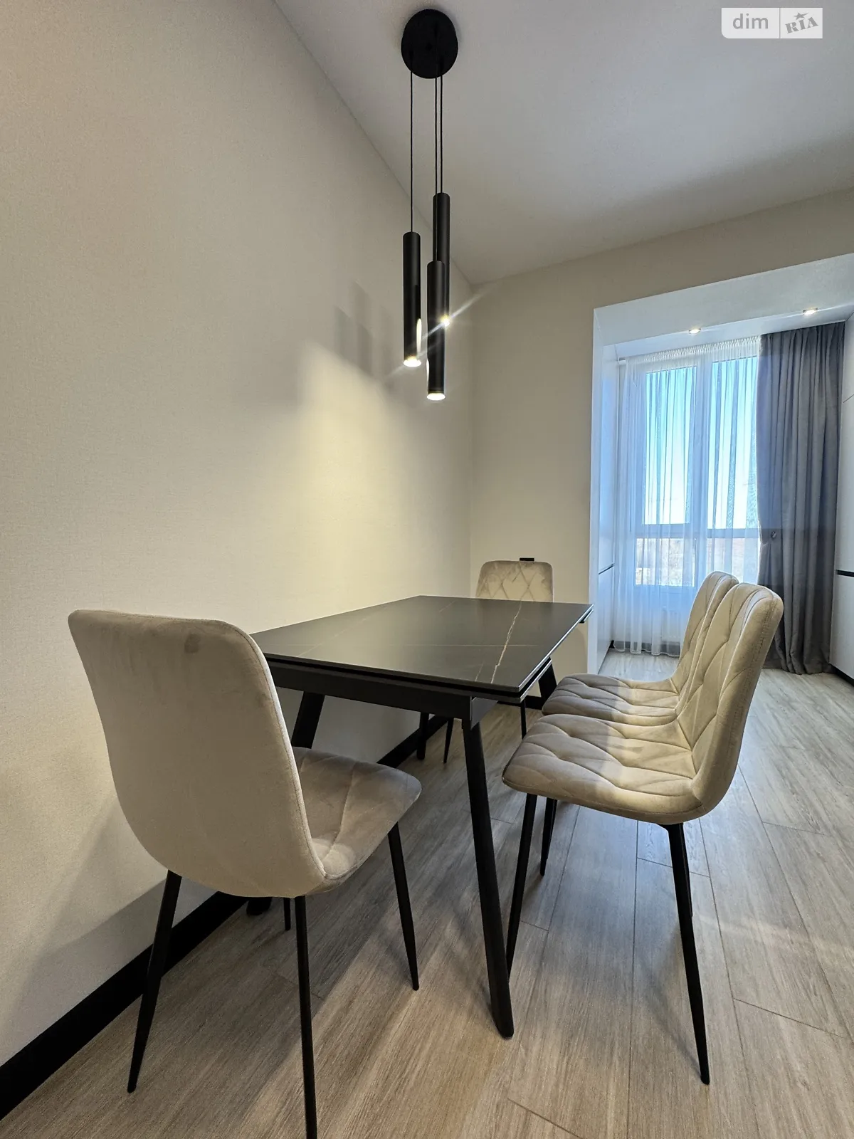 ул. Озерная Выставка Хмельницкий ЖК Автобиография - фото 2