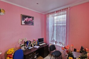 Куплю часть дома в Черкассах без посредников