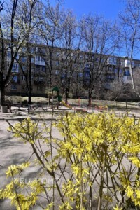 Продажа квартиры, Киев, р‑н. Первомайский Массив, Ереванская улица, дом 29