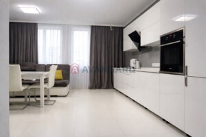 Продаж квартири, Київ, р‑н. Олександрівська Слобідка, ст.м. Вокзальна, Лобановського (Червонозоряний) проспект, буд. 6А