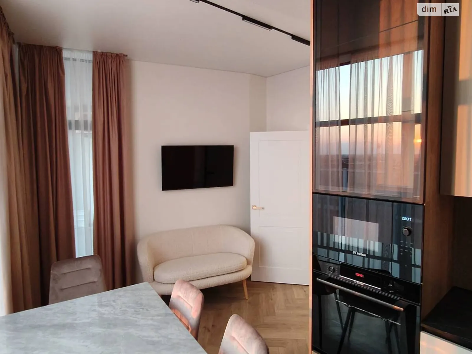 Здається в оренду 1-кімнатна квартира 42.35 кв. м у Ужгороді, вул. Миколи Бобяка, 1Г - фото 1