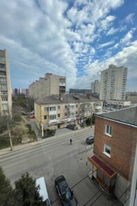 Довгострокова оренда квартири, Хмельницький, р‑н. Центр, Подільська вулиця, буд. 12