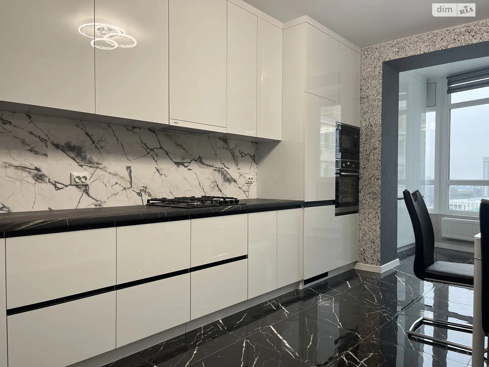 Сдается в аренду 1-комнатная квартира 52 кв. м в Хмельницком, ул. Заречанская, 3/3А - фото 1