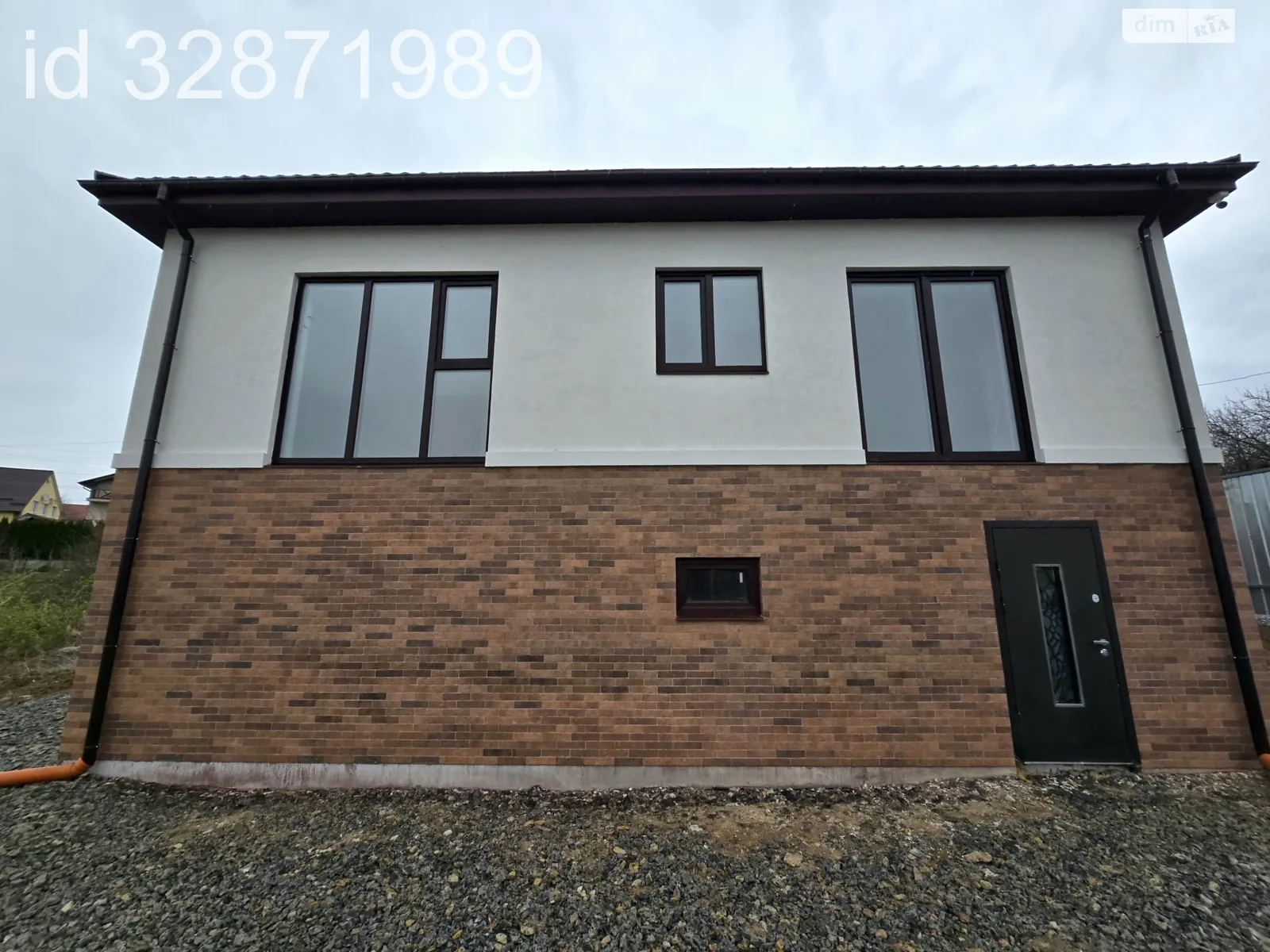 Продается дом на 2 этажа 120 кв. м с камином, цена: 155000 $ - фото 1