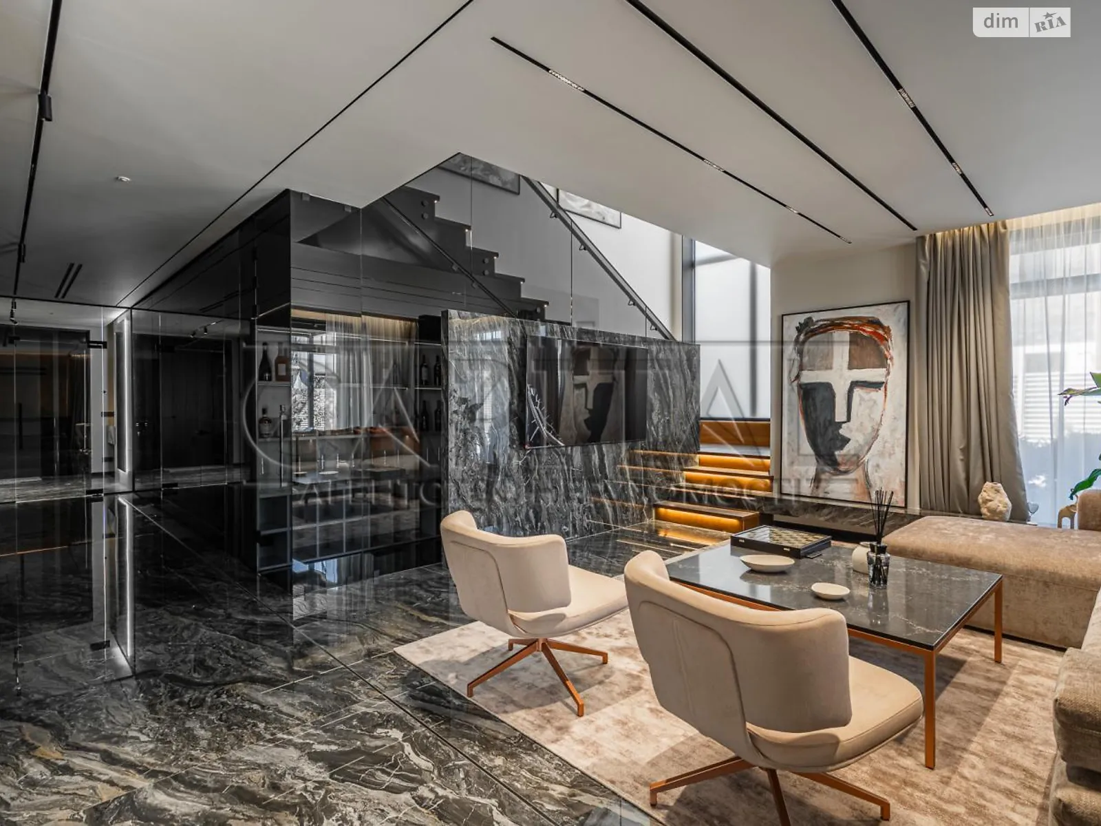 Продается дом на 2 этажа 303.4 кв. м с бассейном, цена: 1350000 $ - фото 1