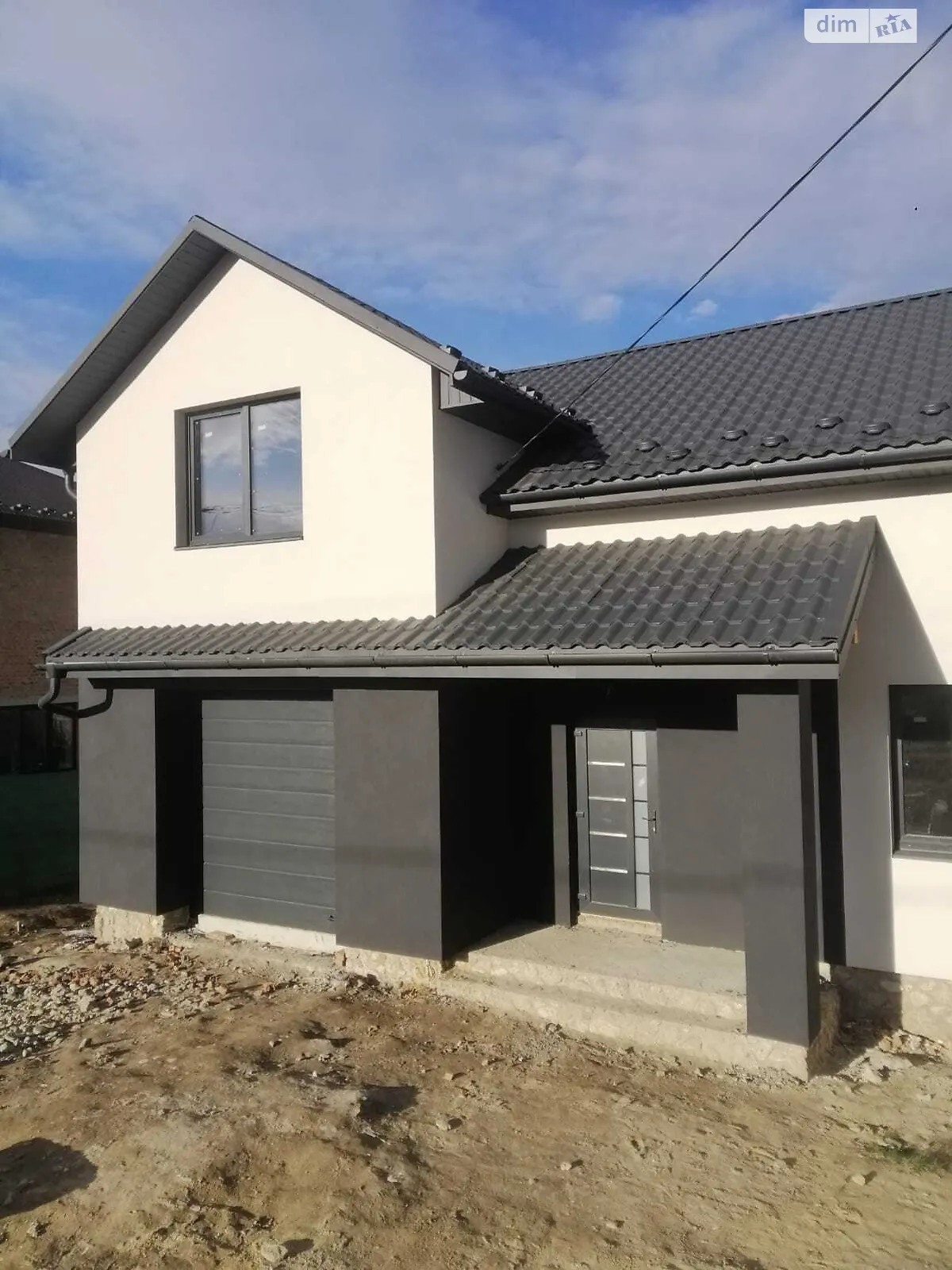 Продается дом на 2 этажа 158 кв. м с верандой, цена: 115000 $ - фото 1