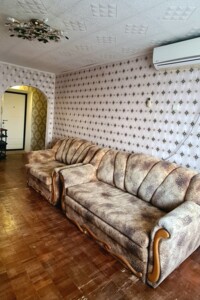 Зніму квартиру в Вінниці  довгостроково