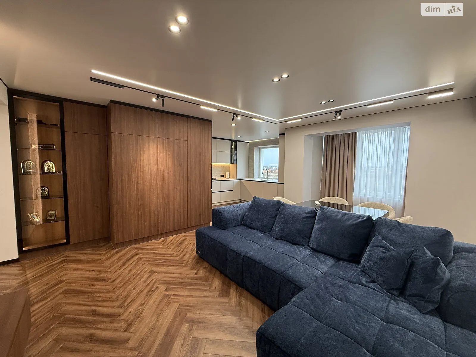 Продается 3-комнатная квартира 98.6 кв. м в Хмельницком, ул. Сечевых Стрельцов, 4 - фото 1