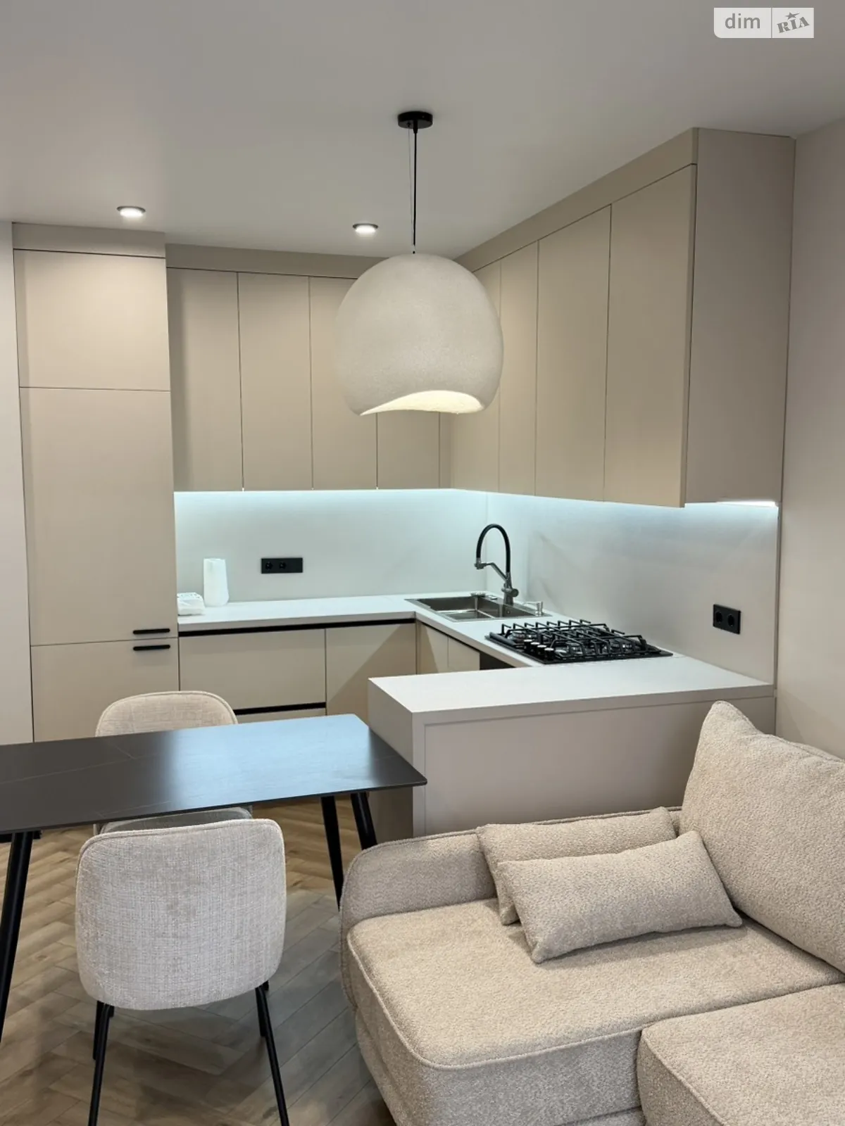 Продается 2-комнатная квартира 71.9 кв. м в Хмельницком, ул. Панаса Мирного - фото 1