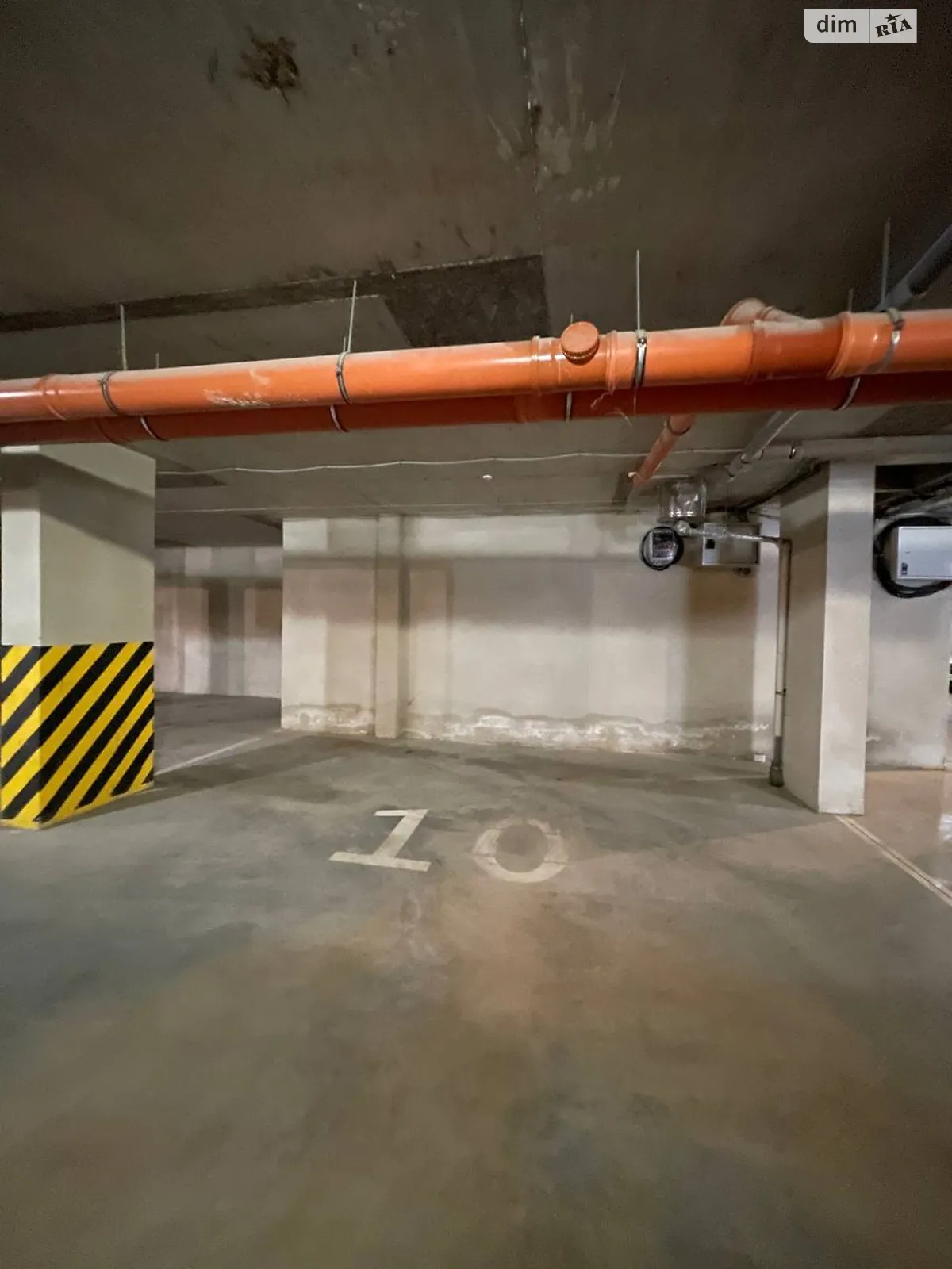 Продается подземный паркинг под легковое авто на 17 кв. м, цена: 14000 $ - фото 1