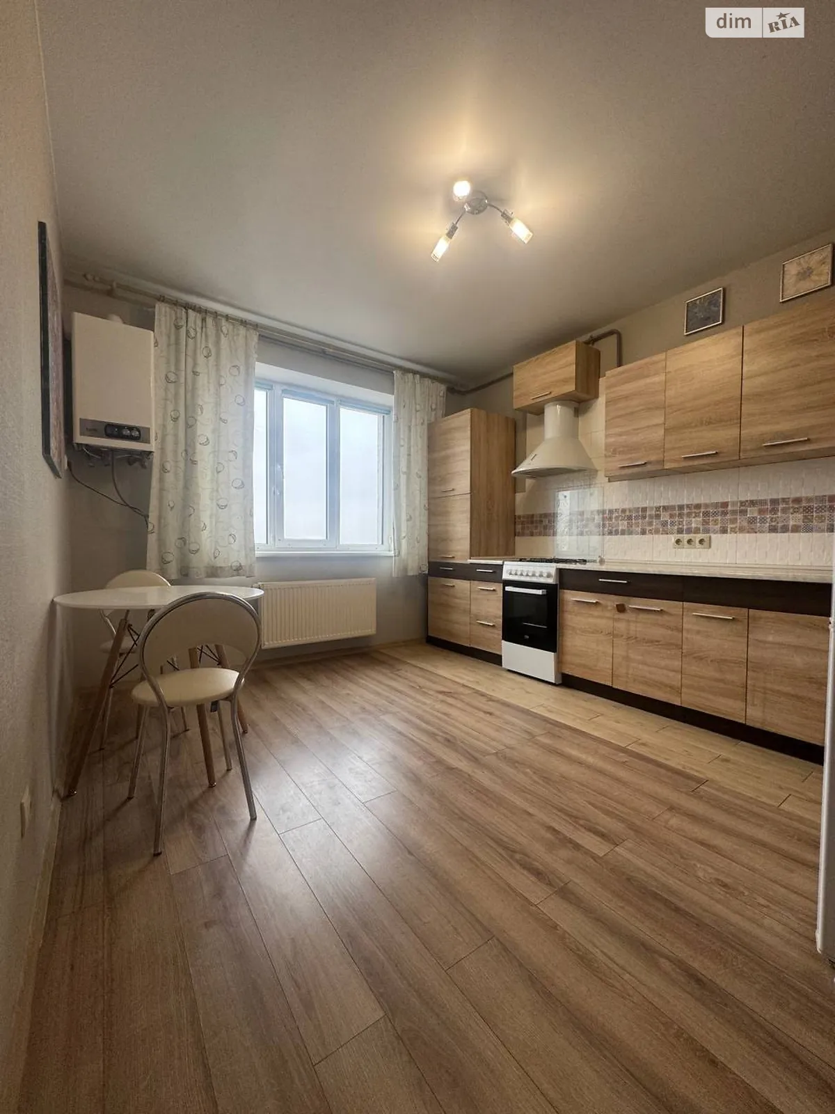 Продается 2-комнатная квартира 60.8 кв. м в Ровно, ул. Черновола Вячеслава, 91П - фото 1