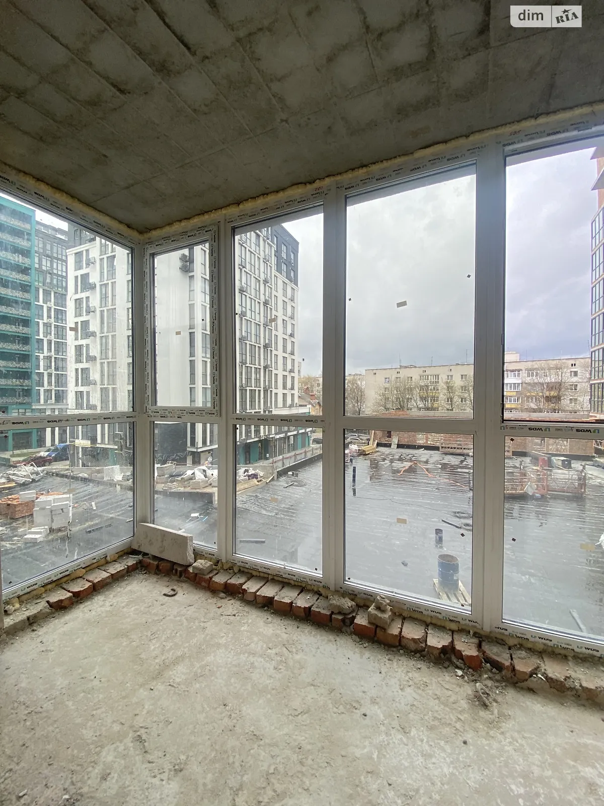 Продается 1-комнатная квартира 43.35 кв. м в Житомире, ул. Михаила Грушевского - фото 1