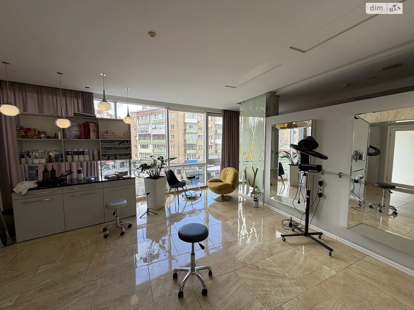 Сдается в аренду помещения свободного назначения 245 кв. м в 7-этажном здании, цена: 50000 грн - фото 1