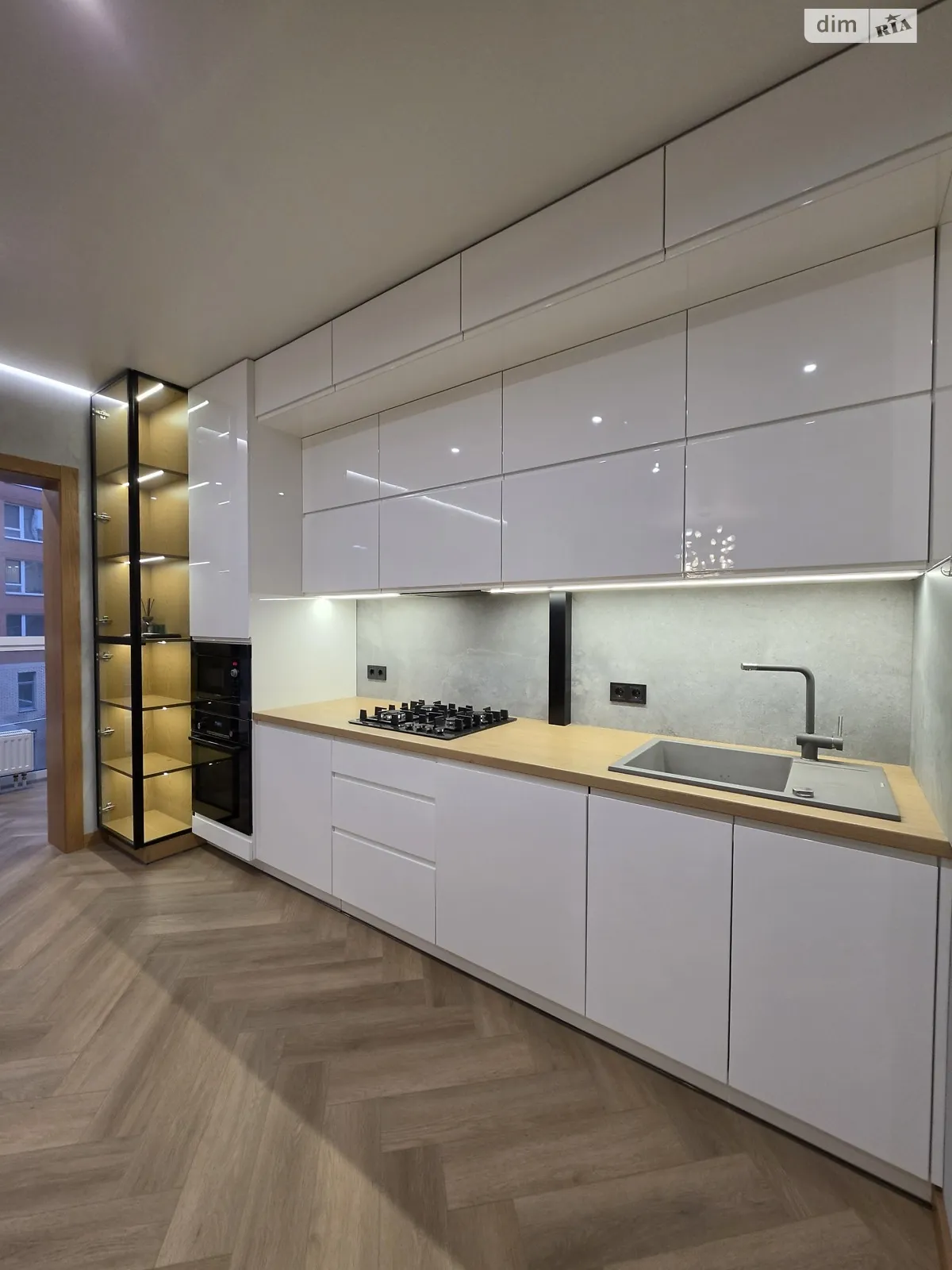 Сдается в аренду 2-комнатная квартира 65 кв. м в Черновцах, ул. Воробкевича Сидора - фото 1