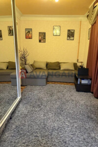 Сниму квартиру в Запорожье долгосрочно