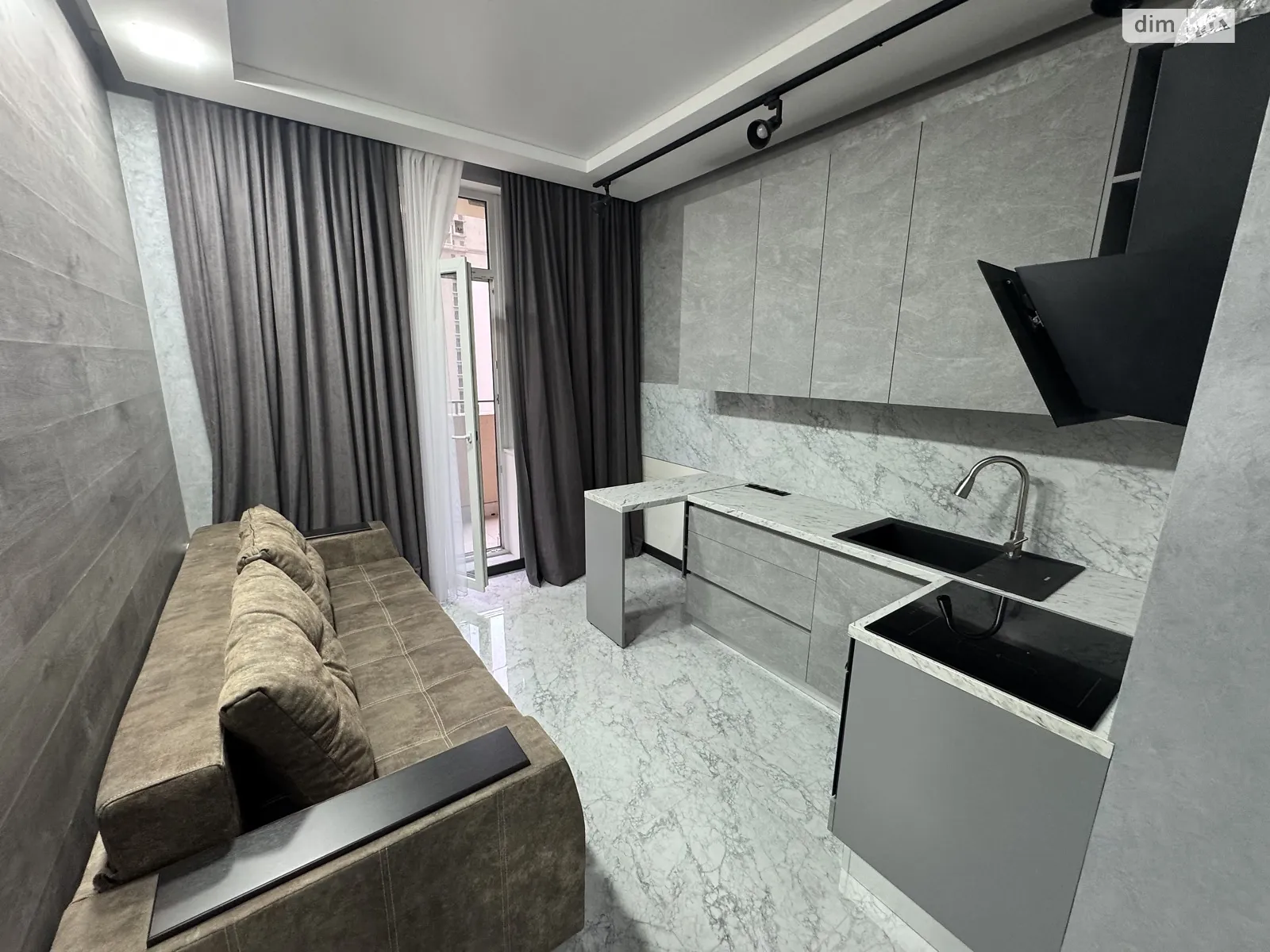 Продається 1-кімнатна квартира 37.6 кв. м у Одесі, пров. Курортний, 1А - фото 1