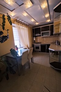 Сниму квартиру в Запорожье долгосрочно