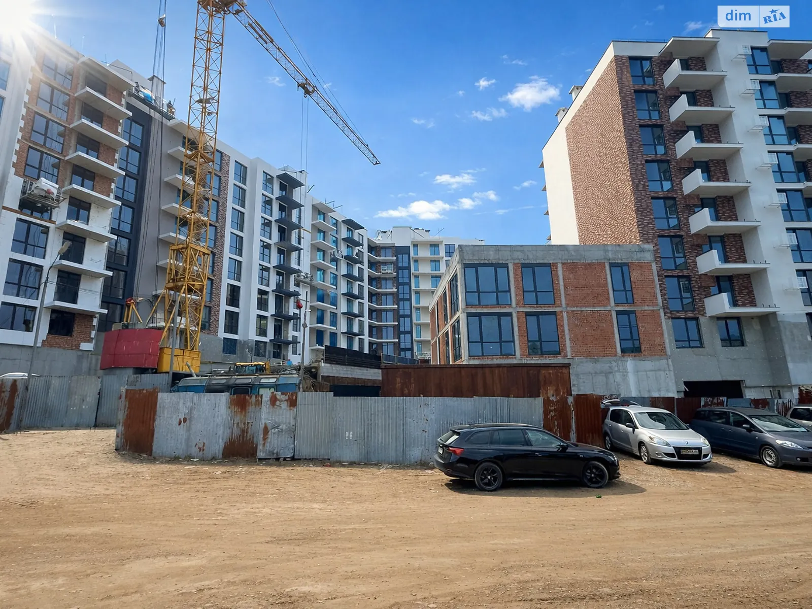 Продается 2-комнатная квартира 68.45 кв. м в Винниках, ул. Лесная, 5 - фото 1