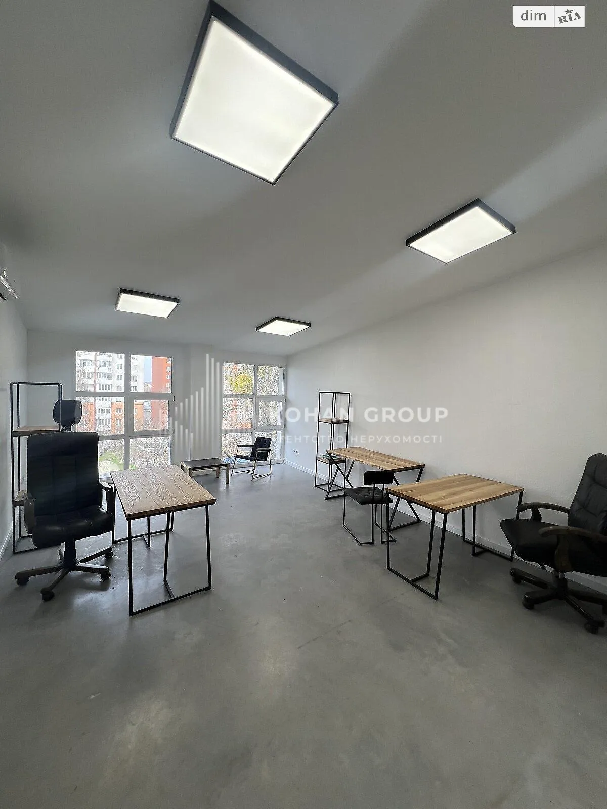 Продається офіс 28.2 кв. м в бізнес-центрі, цена: 31700 $ - фото 1