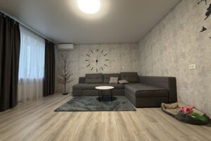 Продаж квартири, Полтава, р‑н. Левада, Миру проспект