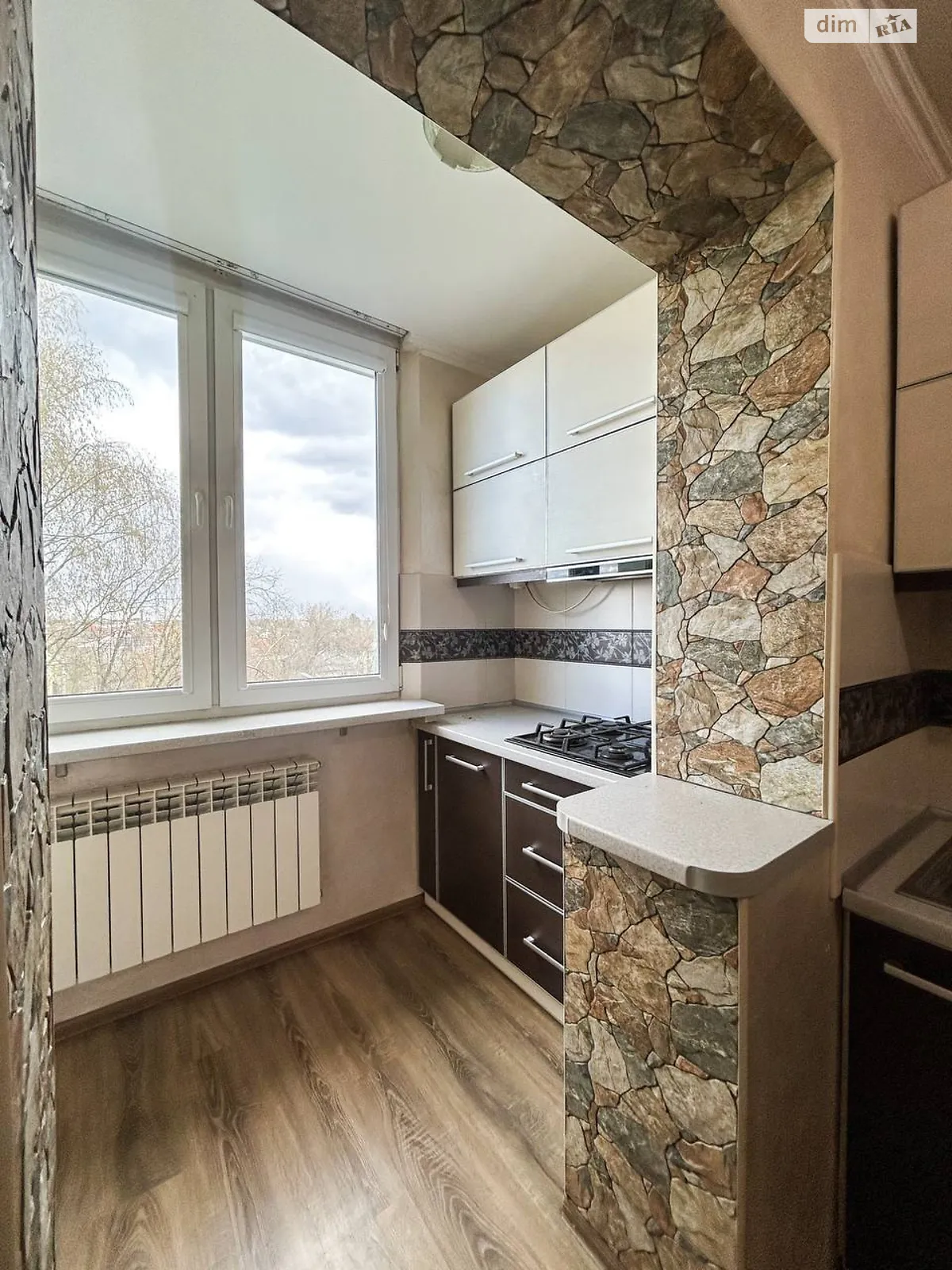 Продается 3-комнатная квартира 65.5 кв. м в Ровно, ул. Кулика и Гудачека(Макарова), 10 - фото 1