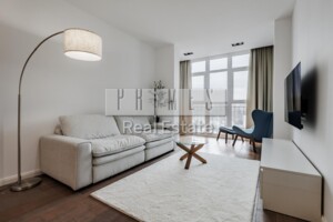 Довгострокова оренда квартири, Київ, р‑н. Чорна Гора, ст.м. Звіринецька(Дружби народів), Андрія Верхогляда (Драгомирова) вулиця, буд. 16