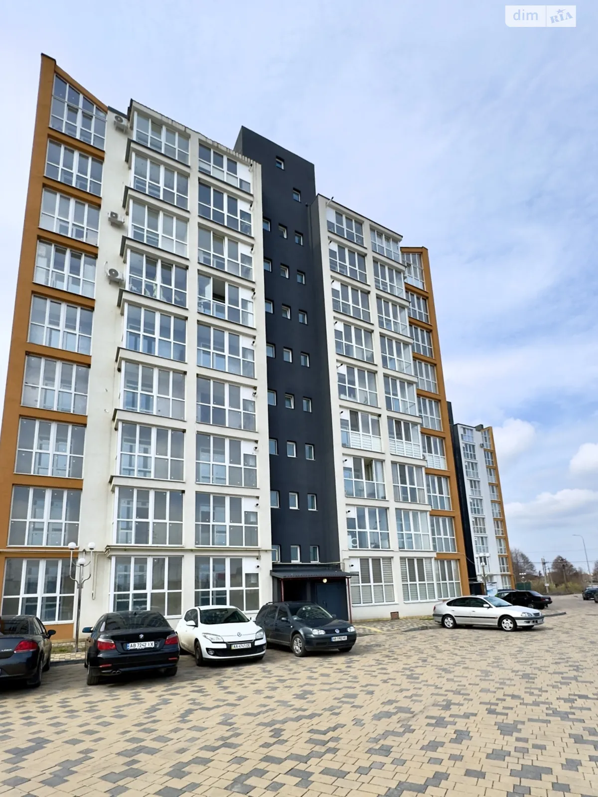 Продается 2-комнатная квартира 65 кв. м в Агрономичном, ул. Молодежная, 37 - фото 1