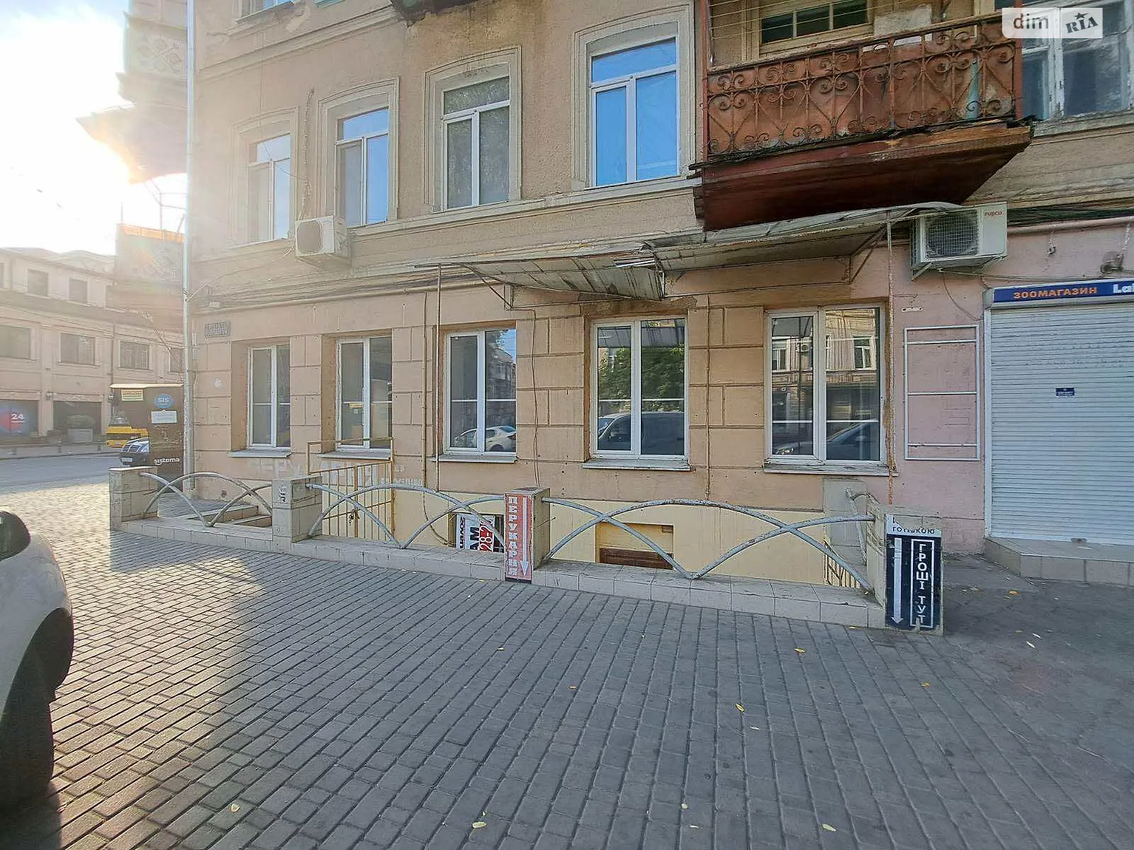 Продается помещения свободного назначения 34.9 кв. м в 3-этажном здании, цена: 43000 $ - фото 1