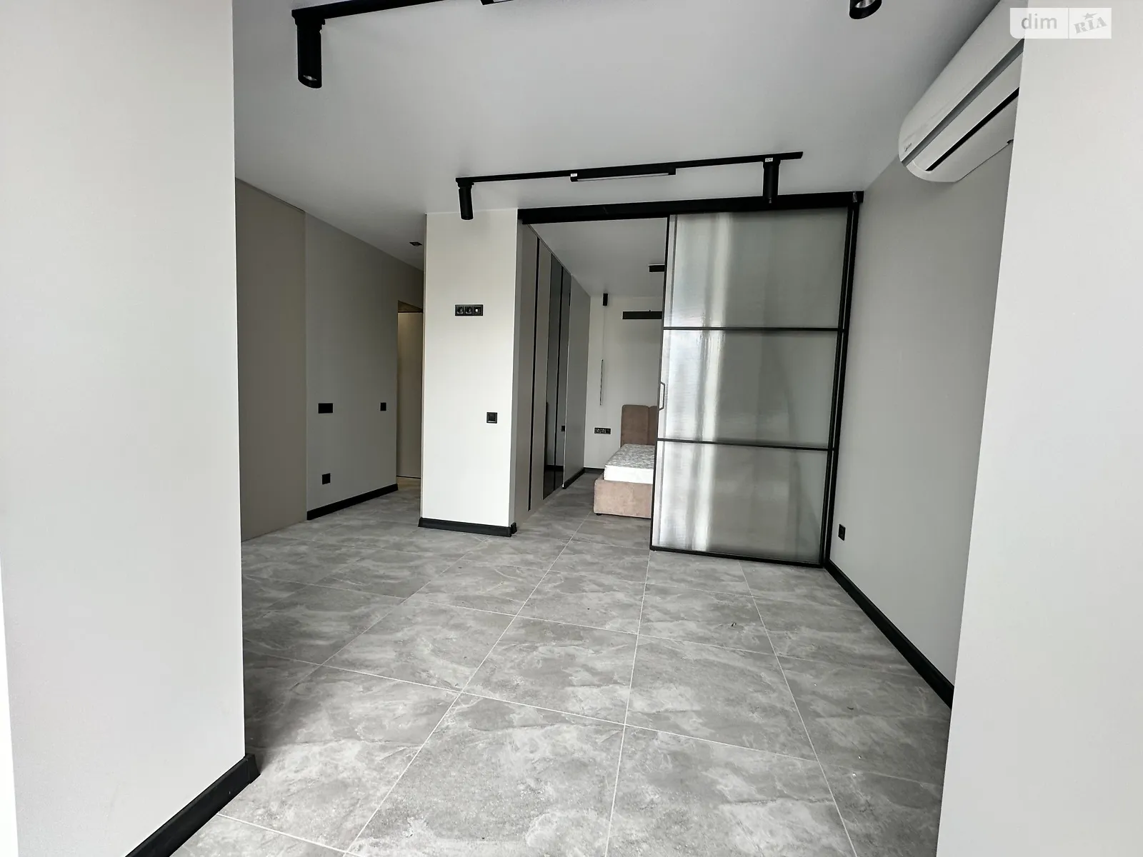 Сдается в аренду 1-комнатная квартира 38 кв. м в Хмельницком, ул. Сечевых Стрельцов, 4 - фото 1