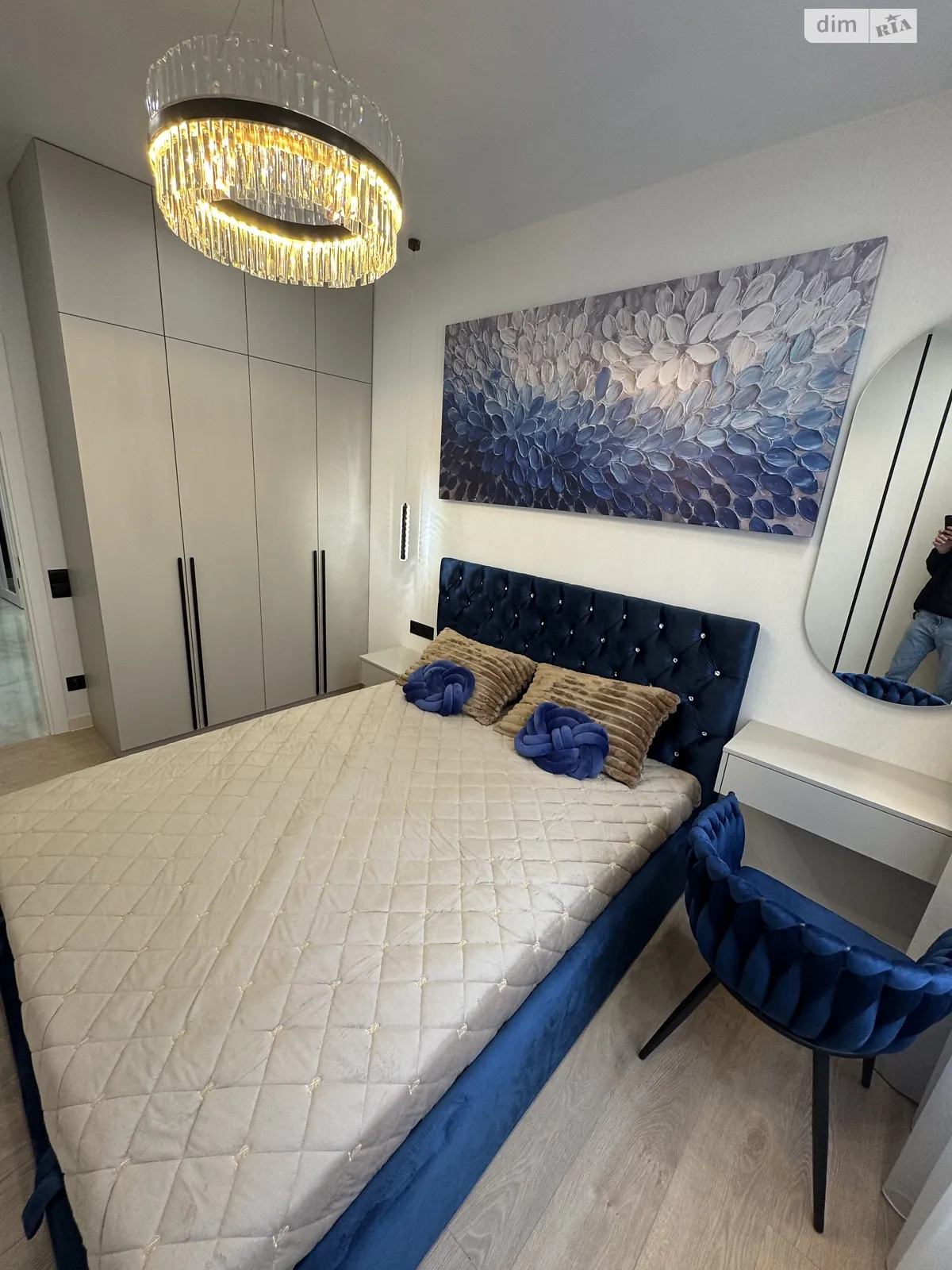 Продается 1-комнатная квартира 42 кв. м в Одессе, ул. Генуэзская, 1/1 - фото 1