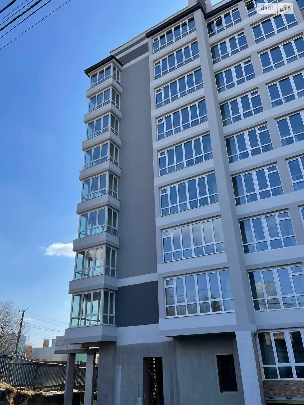 Продается 2-комнатная квартира 76.1 кв. м в Хмельницком, ул. Степана Бандеры, 80 - фото 1