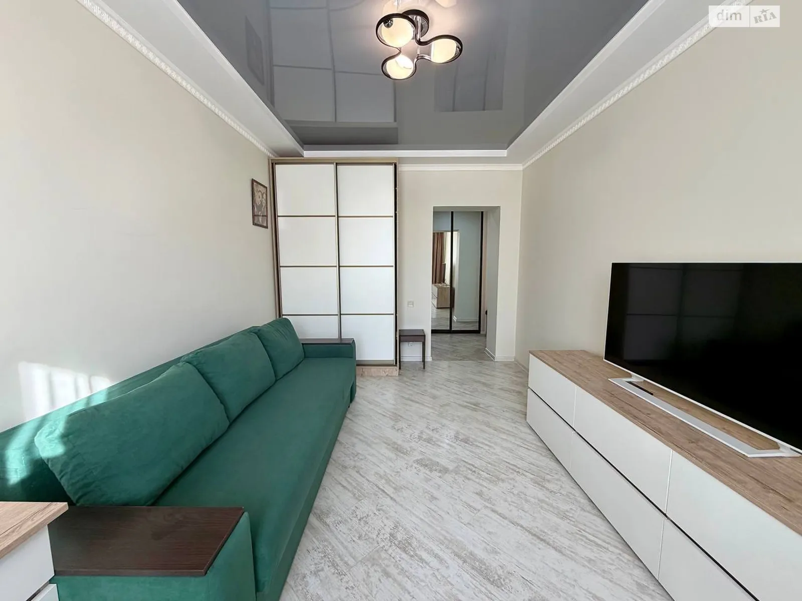 Продается 1-комнатная квартира 38.7 кв. м в Ровно, ул. Черновола Вячеслава - фото 1