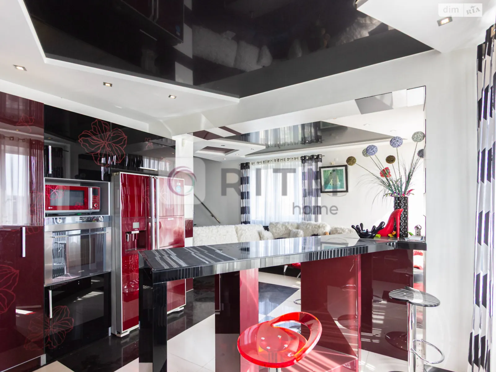 Продается 6-комнатная квартира 290.4 кв. м в Винниках, ул. Парковая - фото 1