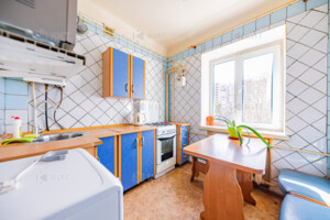 Продажа квартиры, Харьков, р‑н. Одесская, Байрона Героев Сталинграда, дом 1/4