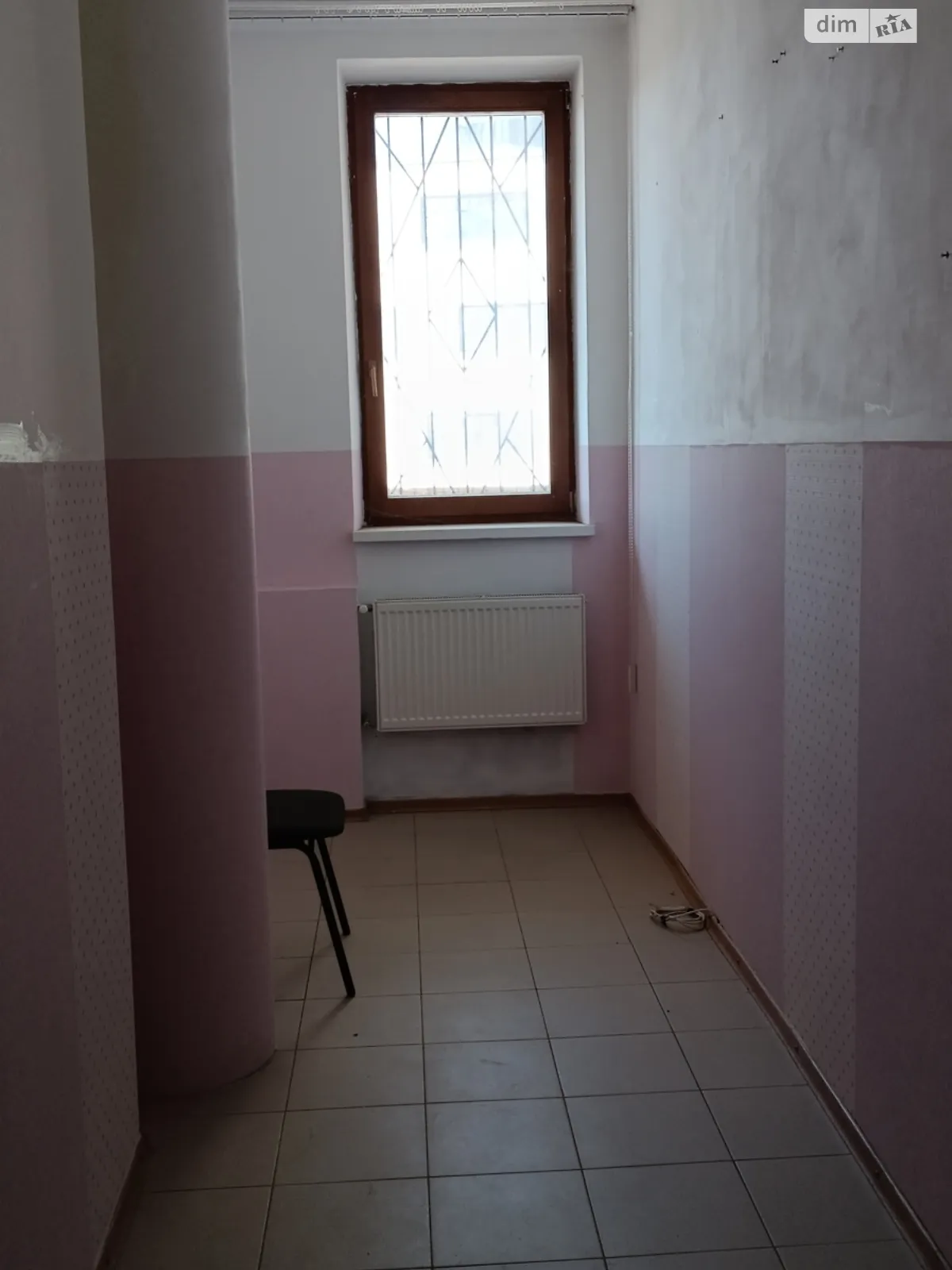 Продається офіс 9.7 кв. м в бізнес-центрі, цена: 10000 $ - фото 1