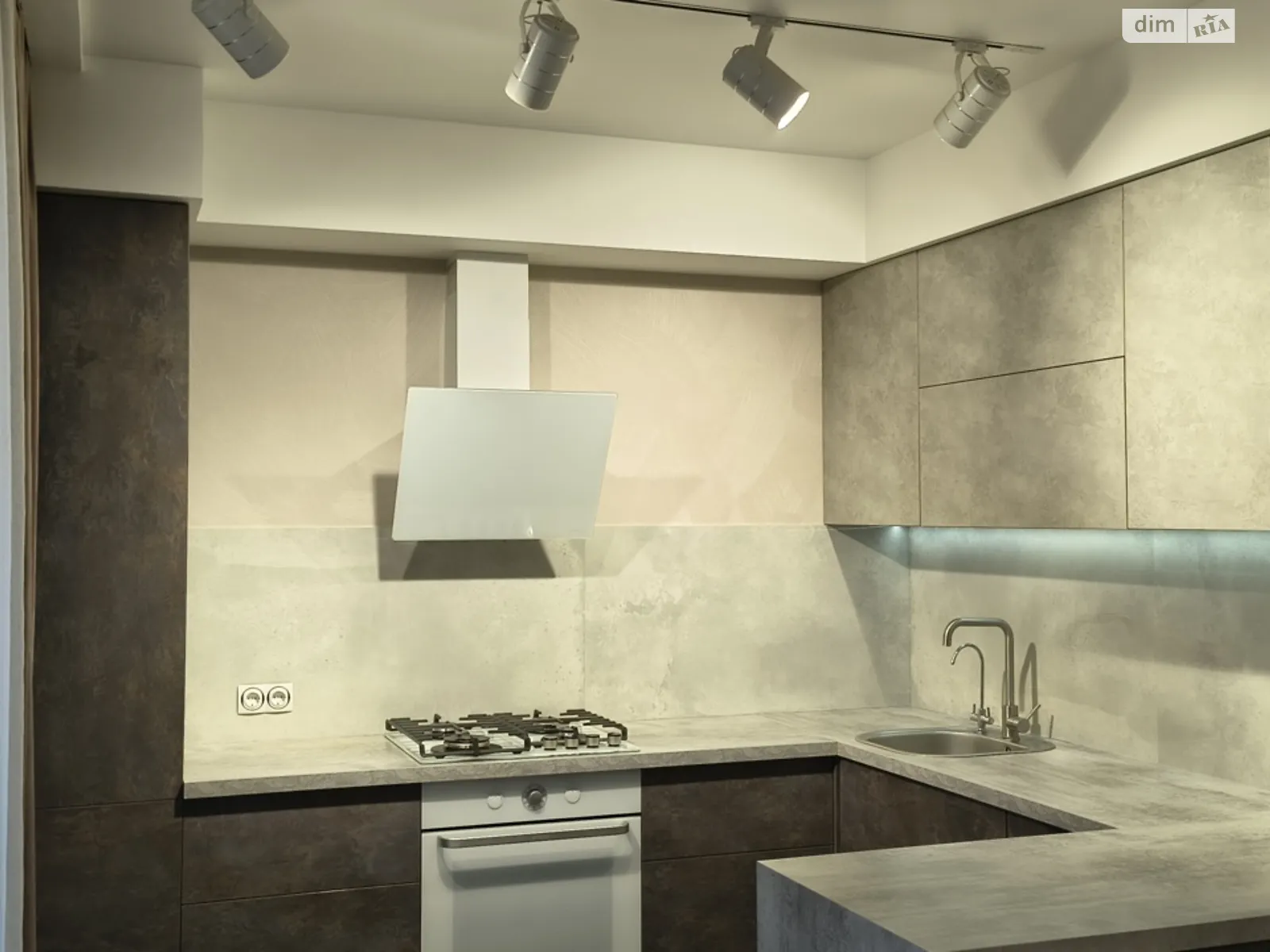 Продается 3-комнатная квартира 143.5 кв. м в, цена: 140000 $ - фото 1