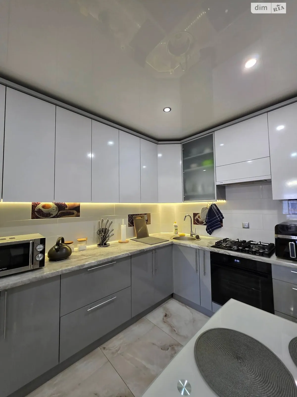 2-комнатная квартира 52.7 кв. м в Тернополе, цена: 73500 $ - фото 1