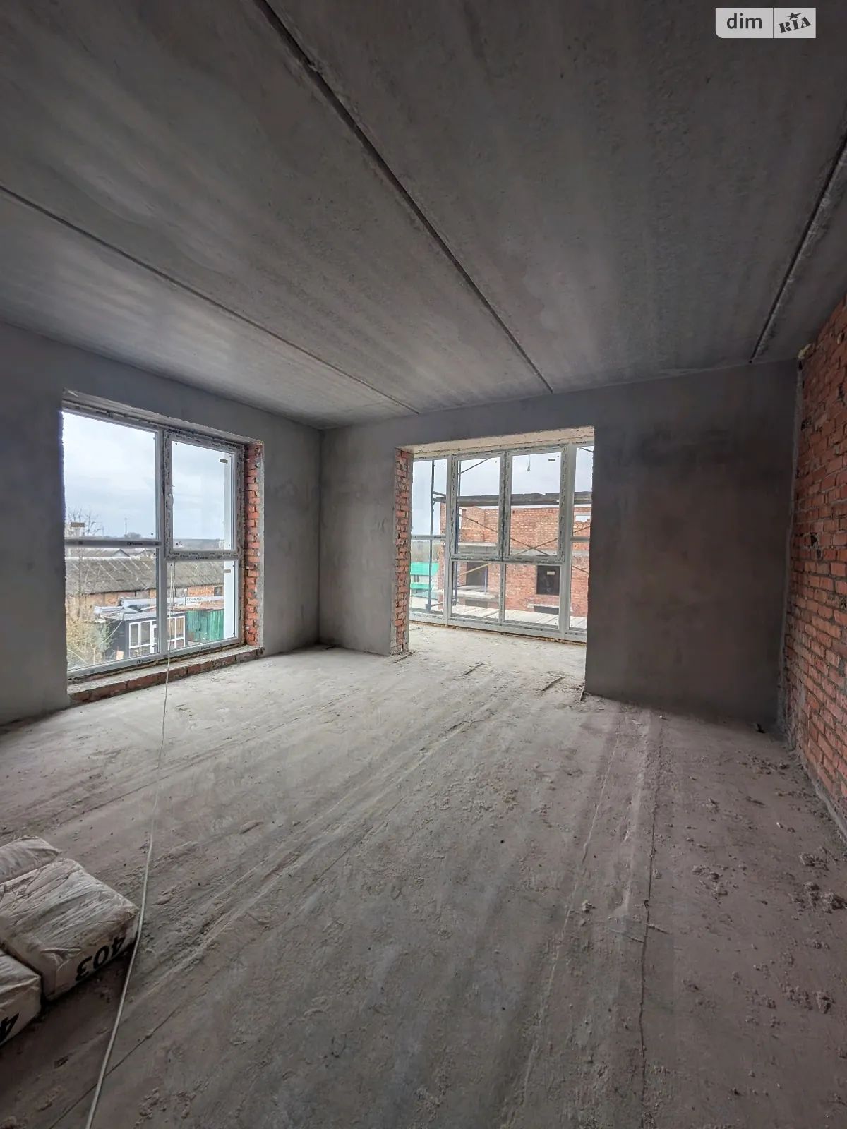 Продается 1-комнатная квартира 82 кв. м в Теофиполе, цена: 34700 $ - фото 1