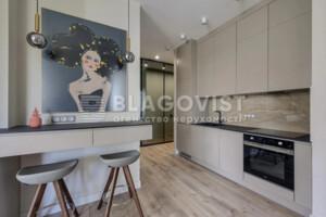 Куплю недвижимость Киевской области