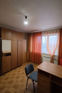 Продаж квартири, Харків, р‑н. 335-ий мікрорайон, ст.м. Олексіївська, Людвіга Свободи проспект, буд. 28