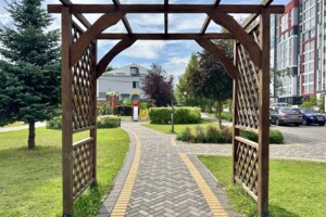 Продажа квартиры, Киевская, Гостомель, Свято-Покровская (Ленина) улица, дом 73Г