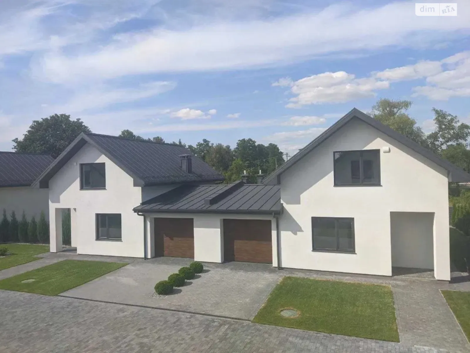 Продается дом на 2 этажа 135 кв. м с участком, цена: 145000 $ - фото 1