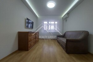 Продажа квартиры, Днепропетровская, Кривой Рог, р‑н. Центрально-Городской, Кривбассовская улица, дом 54