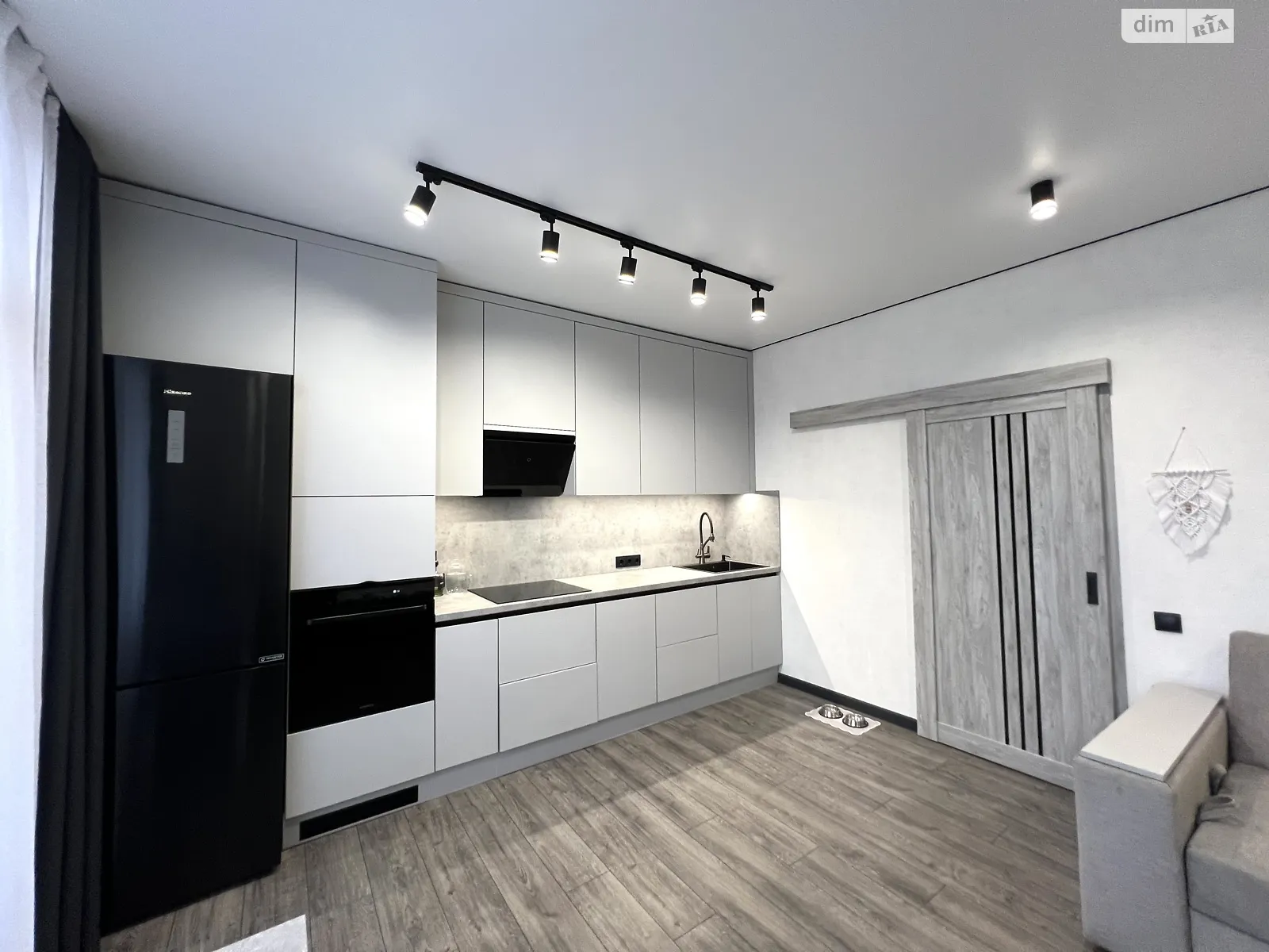 Продается 1-комнатная квартира 51 кв. м в Агрономичном, ул. Грушевского - фото 1