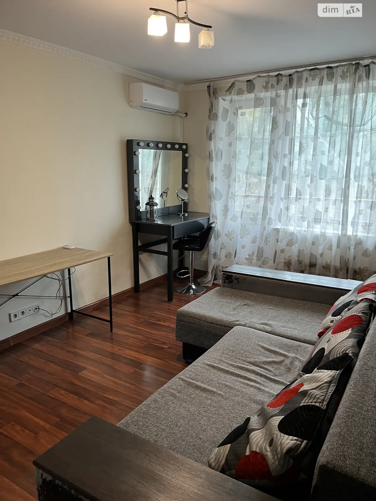 Продается 1-комнатная квартира 32.5 кв. м в Харькове, ул. Академика Барабашова - фото 1