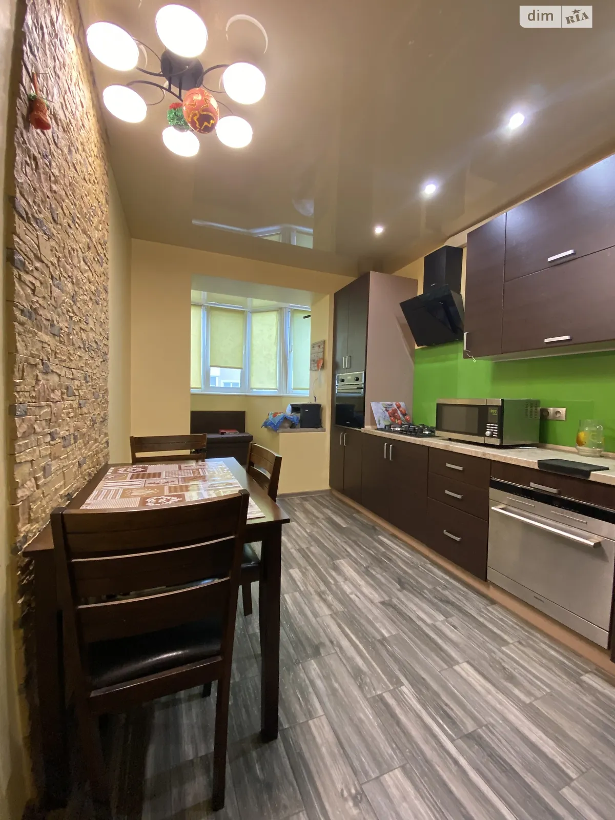 Продается 1-комнатная квартира 44 кв. м в Буче, ул. Бориса Гмыри, 8А - фото 1