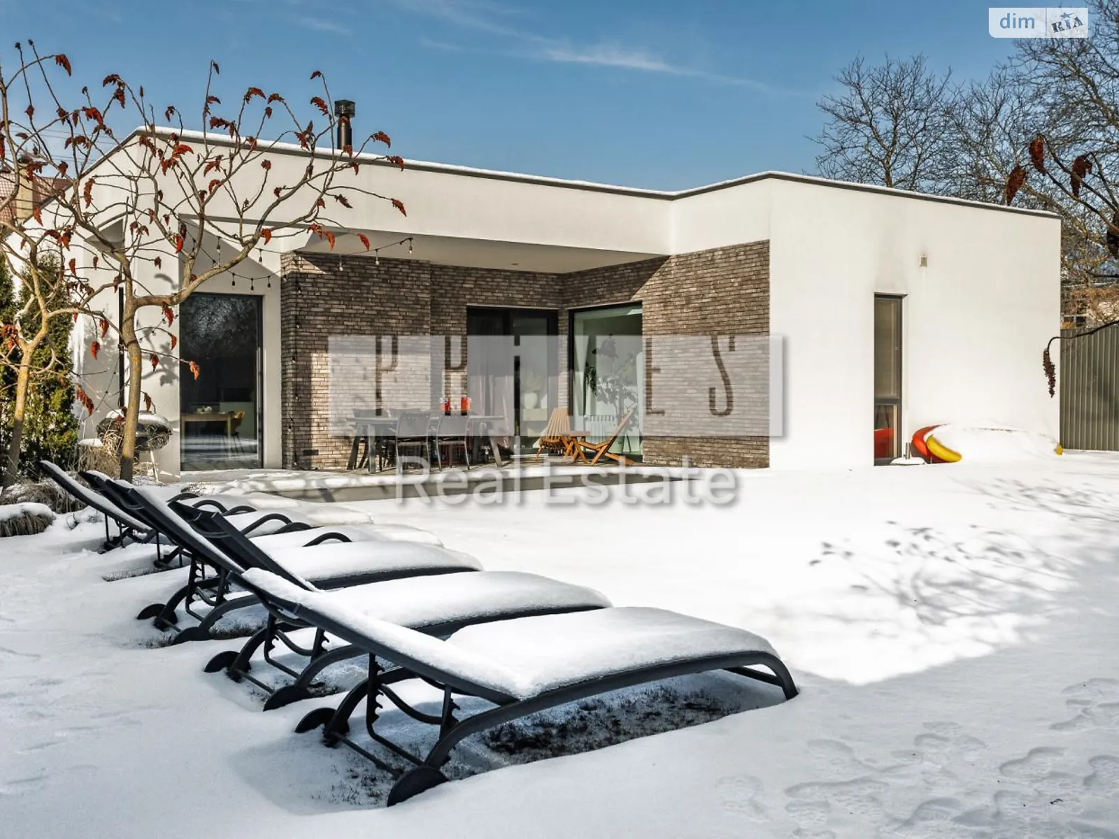 Продается одноэтажный дом 132 кв. м с камином, цена: 280000 $ - фото 1