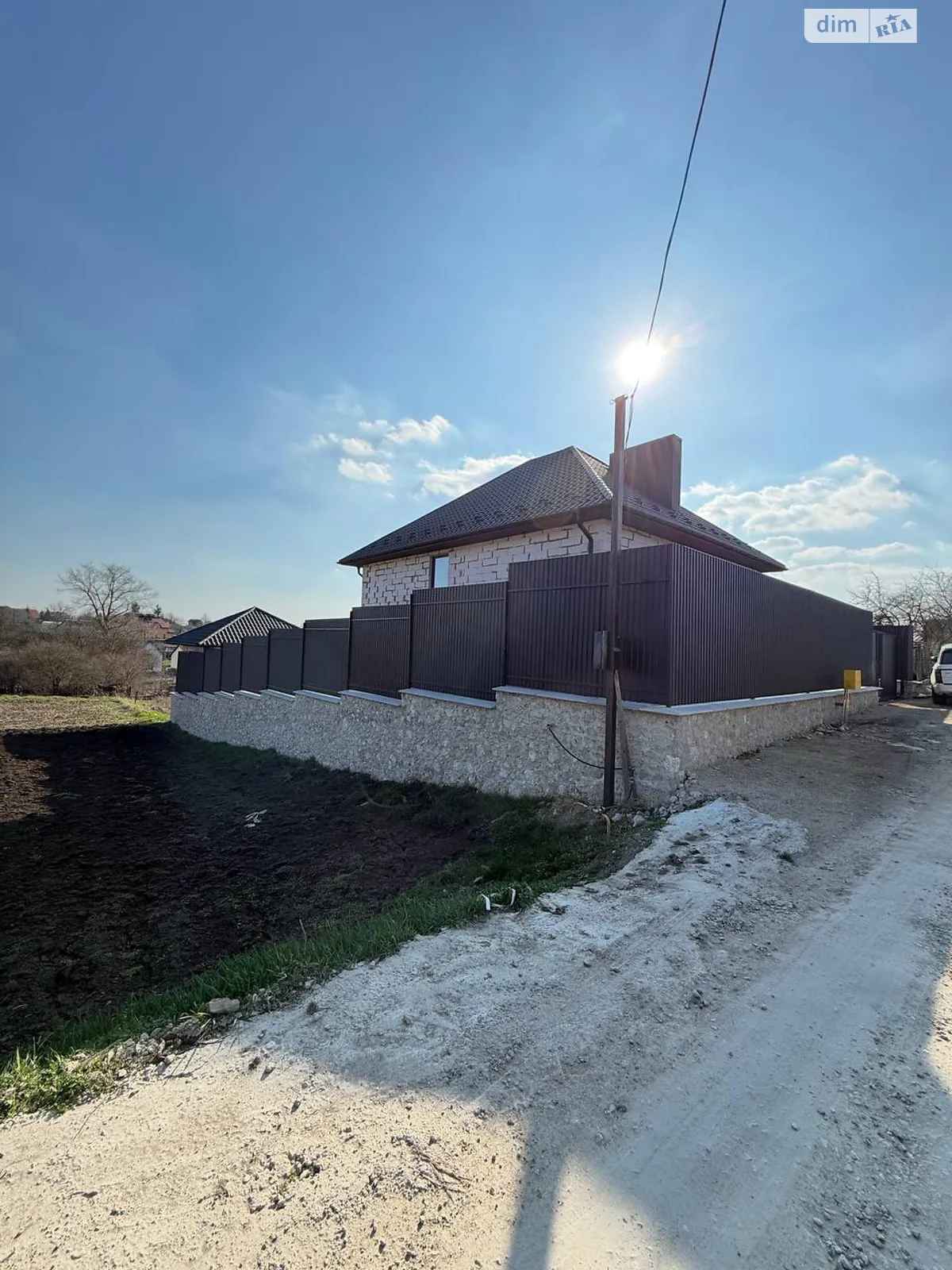 Продается дом на 2 этажа 159 кв. м с баней/сауной, цена: 140000 $ - фото 1