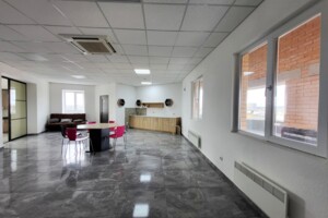 Продажа коммерческого помещения, Винница, р‑н. Киевская, Вячеслава Черновола улица, дом 29